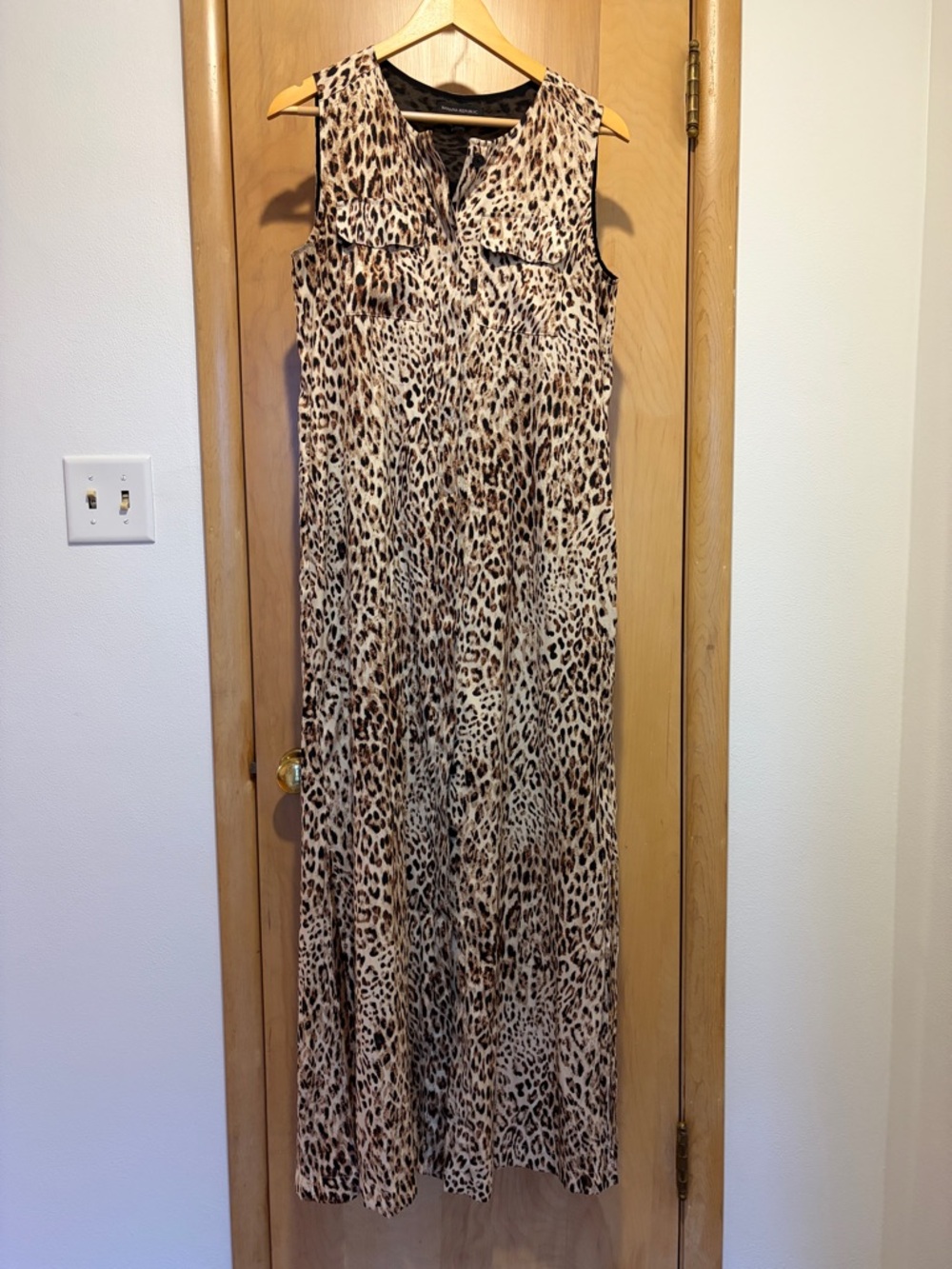 Banana Republic Leopard Print Sleeveless Maxi Dress - Small Tall